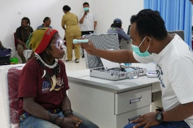 PT Freeport Indonesia Menyelenggarakan Pelayanan Kesehatan Mata Gratis 