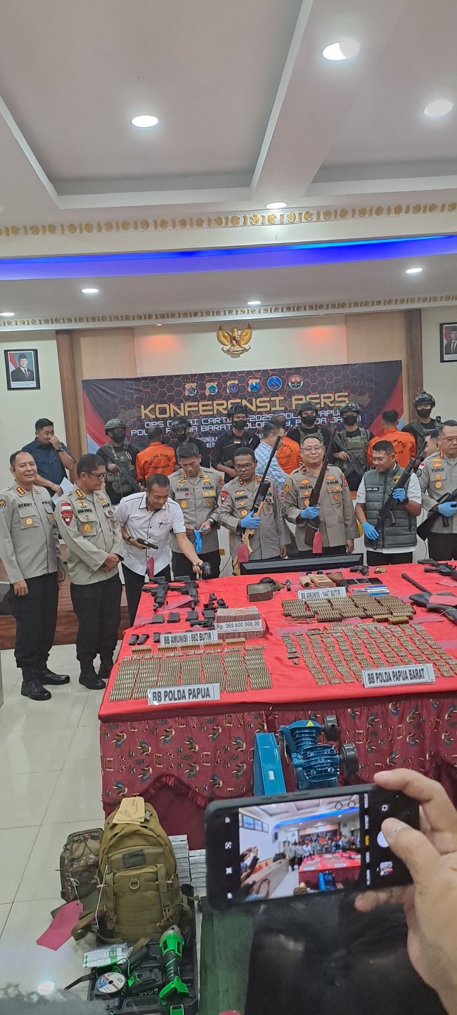 Satgas Ops Damai Cartenz Gagalkan Jaringan Penyuplai Senpi dan Ribuan Amunisi ke KKB Lintas Provinsi