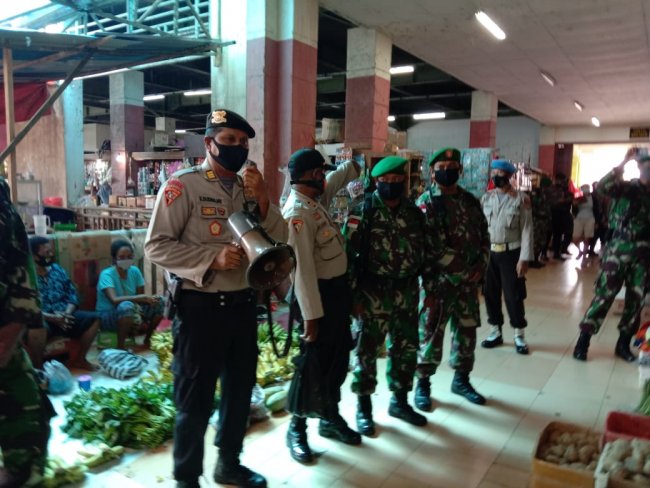 Polres Merauke Bersama Kodim 1707 Laksanakan Operasi Yustisi di Terminal dan Pasar Wamanggu