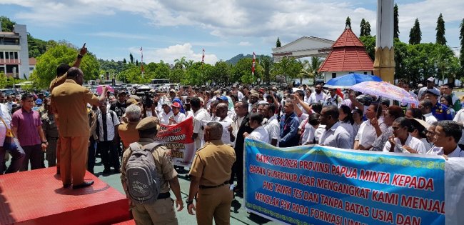 Pemprov Papua Masih Menunggu Info Pusat Terkait Formasi CPNS 2018