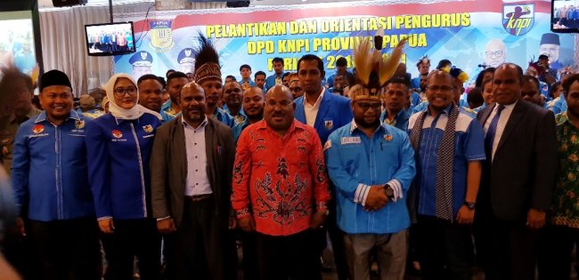 Hadiri Pelantikan Pengurus KNPI Papua, Gubernur Minta Pemuda  Terlibat Pelaksanaan PON