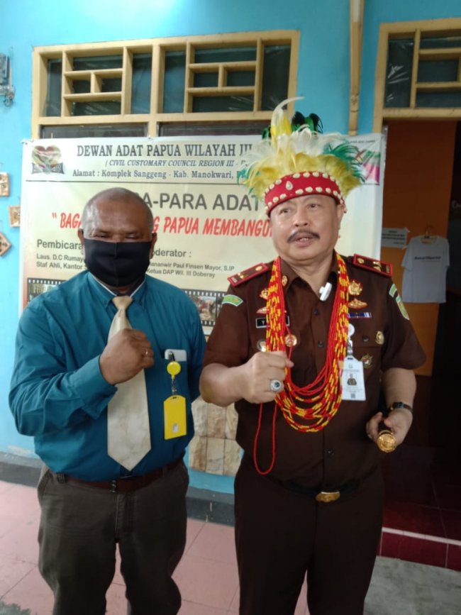 Warinussy: Pergantian Kajati Papua Barat Kagetkan Publik Papua