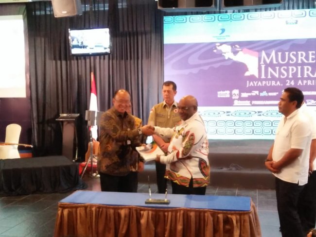 Pemprov Papua dan Bappenas Tandatangani MOU Pembangunan Rendah Karbon