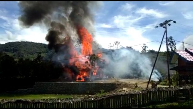 Kerugian Akibat Pembakaran Rumah Bupati Pegubin Capai Rp 5 Miliar
