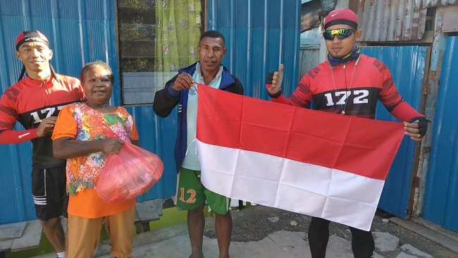 Peringati HUT Kemerdekaan RI dengan Gowes Merah Putih