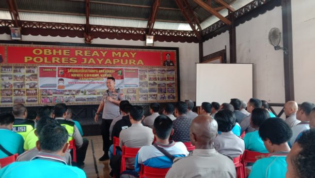 Ratusan Personil Polres Jayapura Ikuti Sosialisasi Covid-19