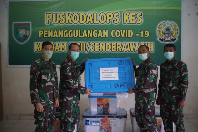 Kasad TNI Bantu Alkes untuk RS Marthen Indey Papua
