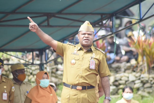 Bupati Puncak Jaya Beberkan Alasan Keterlambatan Jatah Beras ASN