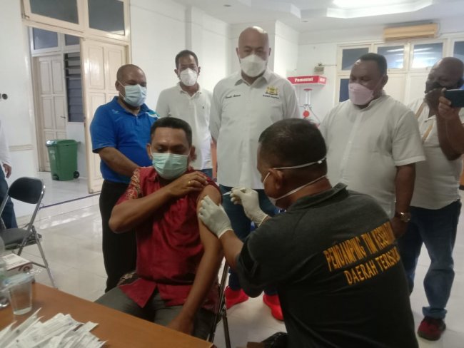 Kadin Papua Helat Vaksinasi Massal, Sasar Pelaku UMKM