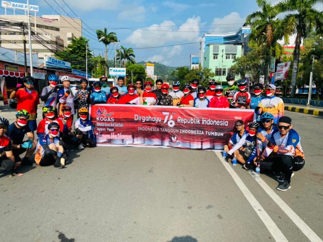 Komunitas Sepeda KO’GAS Bergowes Bersama Rayakan HUT Kemerdekaan RI ke 76 