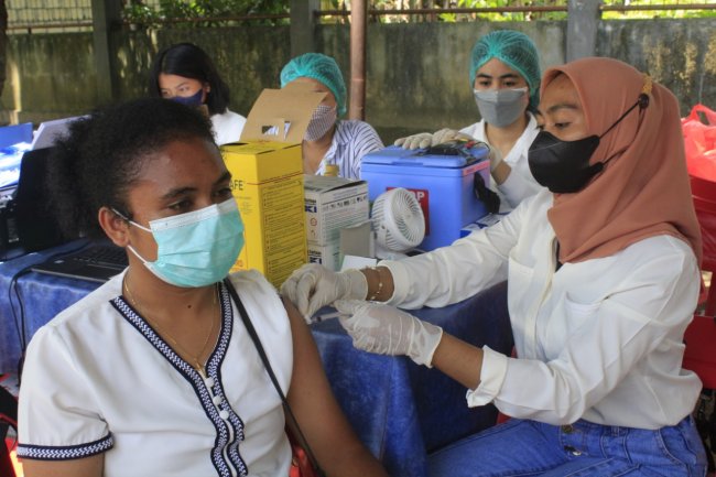 Percepat Vaksinasi, Polda Papua Gelar di Sejumlah Titik Kota Jayapura