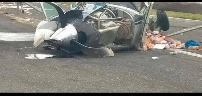Bupati Puncak Ungkapkan Sebab Kecelakaan Pesawat di Bandara Udara Aminggaru