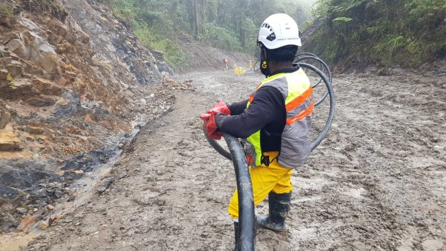 Warga Kampung Waa Banti Tak Perlu Nyalakan Lilin Lagi, Listrik dan Air Bersih Sudahb Bisa Dinikmati