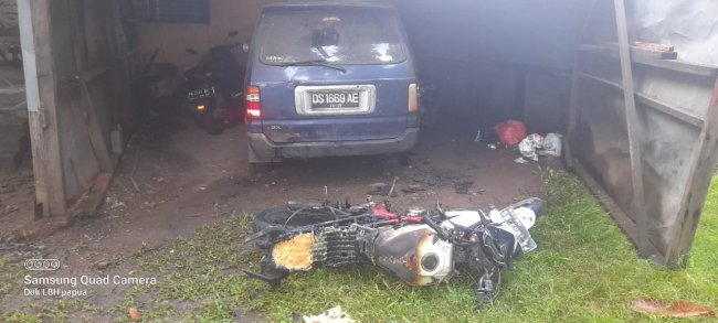 Kantor LBH Papua Diduga Diteror, Motor yang Terparkir di Garasi Dibakar OTK