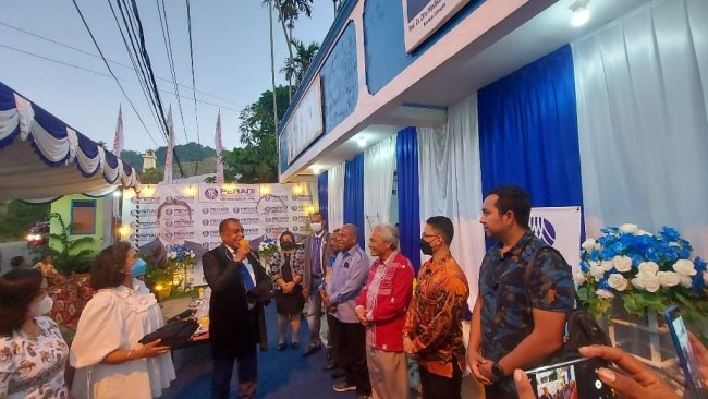 DPC Peradi Kota Jayapura Resmikan Kantor Sekertariat dan Launching Website