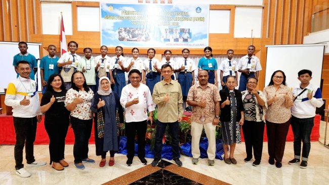 110 Siswa Penerima Beasiswa ADEM Pemprov Papua Diberangkatkan ke 5 Provinsi