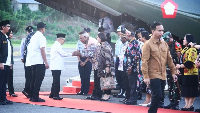 Wapres RI Tiba di Manokwari Didampingi Gubernur Waterpauw dan Ketua TP PKK Papua Barat