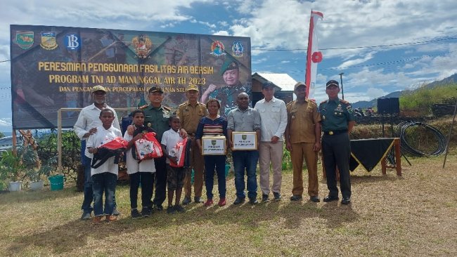 Peresmian Penggunaan Fasilitas Air Bersih Program TNI AD Manunggal Air Wilayah Papua