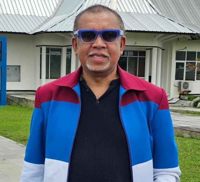 Gubernur Papua Disomasi Peradi Kota Jayapura
