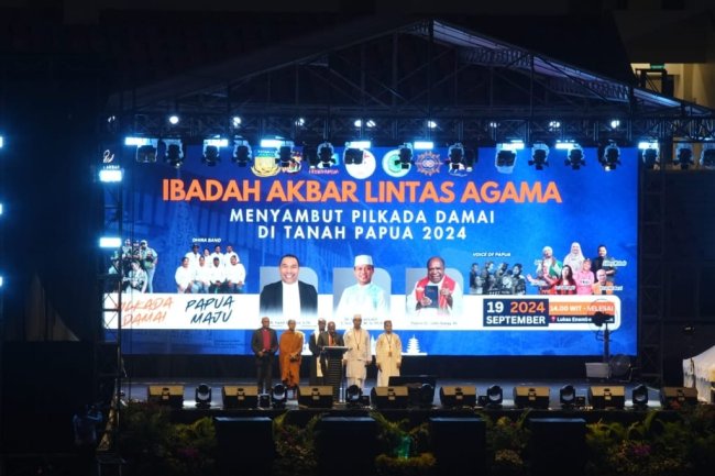 Mariyo Bersama Ribuan Umat, Hadiri Ibadah Akbar Lintas Agama Sambut Pilkada Papua 2024