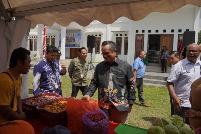 Program Gerbang Kasih, Wujud Sinergitas BI Papua dan GKI di Tanah Papua Kendalikan Inflasi Daerah