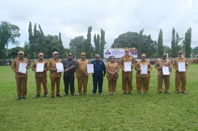 Wamendagri Ribka Haluk Teken Dukungan Program ASTA CITA Bersama Gubernur dan Bupati se-Papua Tengah