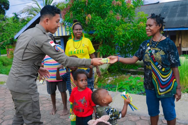 Untuk Anak Papua Sehat dan Cerdas, Satgas Damai Cartenz Lakukan Aksi Sosial