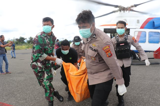 13 Jenazah Ditemukan, 12 Diantaranya Telah Dievakuasi dan Teridentifikasi 13 Jenazah Ditemukan, 12 Diantaranya Telah Dievakuasi dan Teridentifikasi
