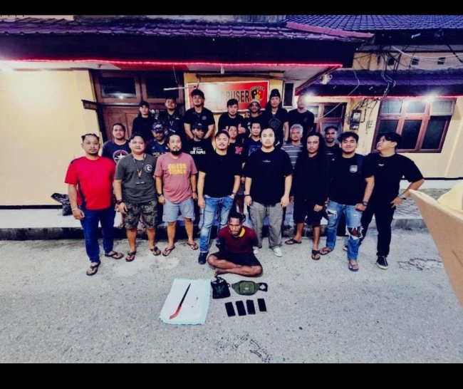 Polisi Berhasil Mengungkap Kasus Pembunuhan Sadis Penjual Nasi Kuning di Doyo Jayapura Polisi Berhasil Mengungkap Kasus Pembunuhan Sadis Penjual Nasi Kuning di Doyo Jayapura