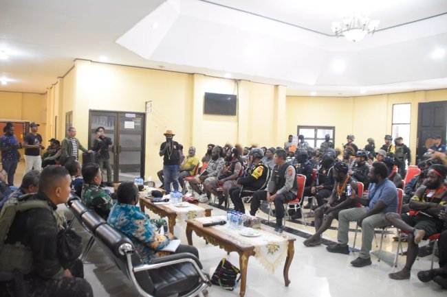Rekonsiliasi Pasca Konflik Pilkada, Masyarakat Puncak Jaya Siap Gelar Adat Belah Doli Rekonsiliasi Pasca Konflik Pilkada, Masyarakat Puncak Jaya Siap Gelar Adat Belah Doli