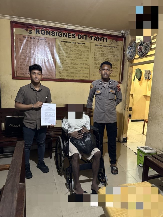 Satgas Gakkum Ops Damai Cartenz 2025 Serahkan Tersangka Aske Mabel dan Barang Bukti ke Kejaksaan Negeri Wamena Satgas Gakkum Ops Damai Cartenz 2025 Serahkan Tersangka Aske Mabel dan Barang Bukti ke Kejaksaan Negeri Wamena