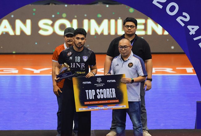 Briptu Evan Soumilena Personel Polresta Jayapura, Raih Top Scorer Pro Futsal League 2024/2025 Briptu Evan Soumilena Personel Polresta Jayapura, Raih Top Scorer Pro Futsal League 2024/2025