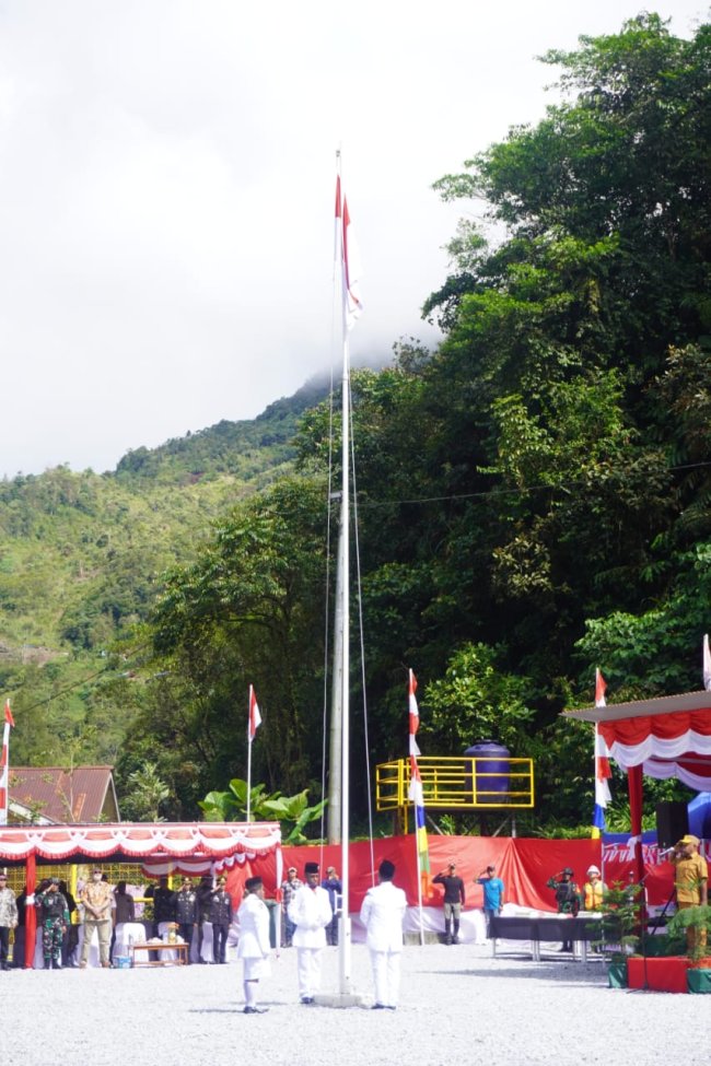 PT Freeport dan Warga Rayakan Kemerdekaan Indonesia, Merah Putih Berkibar PT Freeport dan Warga Rayakan Kemerdekaan Indonesia, Merah Putih Berkibar