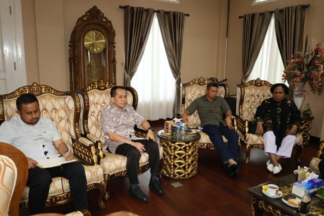 Pj Gubernur, Ketua MRP, DPRP hingga Tokoh Agama Serukan Jaga Perdamaian dan Harmoni di Tanah Papua Pj Gubernur, Ketua MRP, DPRP hingga Tokoh Agama Serukan Jaga Perdamaian dan Harmoni di Tanah Papua