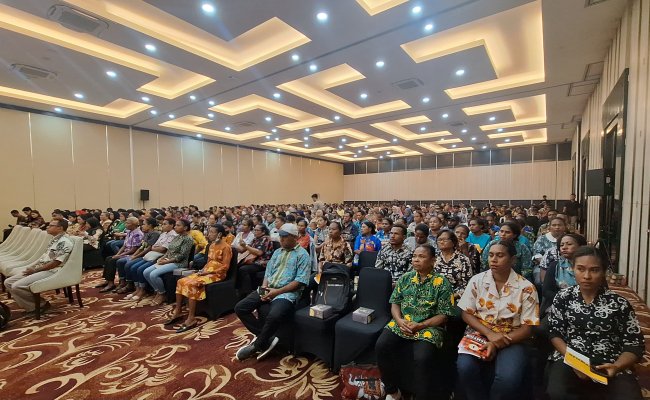 Badan Gizi Nasional Gelar Pelatihan Bagi Petugas Penjamah Makanan di SPPG Kabupaten Jayapura