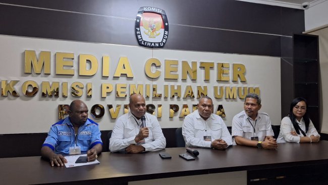Matius Fakhiri: Saat Ini Tidak Ada Lagi 01 dan 02, yang ada Gubernur dan Wakil Gubernur Papua
