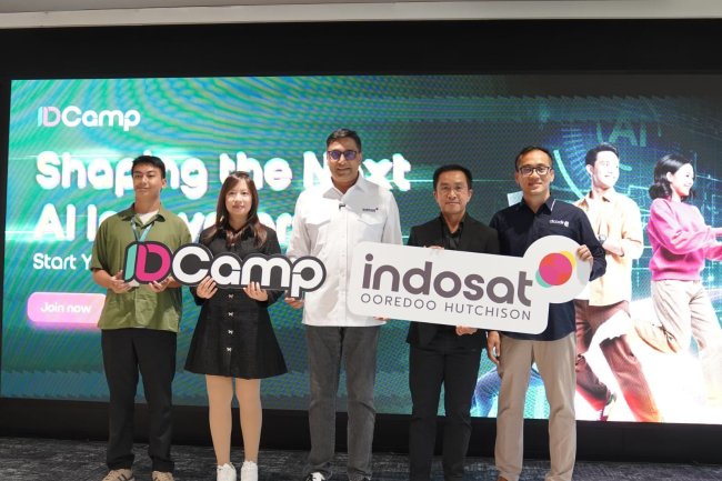 Indosat Luncurkan IDCamp 2025, Awali Target Melatih 2 Juta Talenta AI  