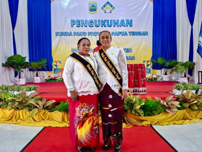 Pengukuhan Bunda PAUD se-Papua Tengah, Ursula Wonda Resmi Jabat Bunda PAUD Puncak Jaya