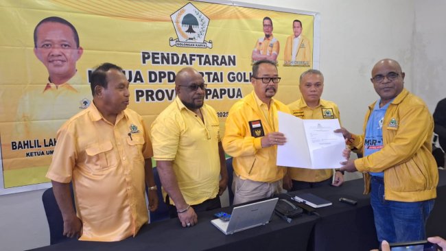 Matius Fakhiri Daftar Calon Ketua DPD Golkar Papua Matius Fakhiri Daftar Calon Ketua DPD Golkar Papua