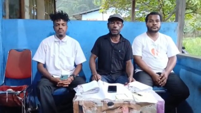 Tokoh Pemuda Tabi Ajak Mahasiswa Papua Bertindak Bijak dan Kritis dalam Menyikapi Kebijakan Pemerintah Tokoh Pemuda Tabi Ajak Mahasiswa Papua Bertindak Bijak dan Kritis dalam Menyikapi Kebijakan Pemerintah