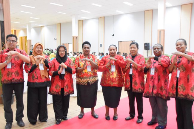 Hari Kedua Rakerda, PKK Puncak Jaya Soroti Program Prioritas Keluarga