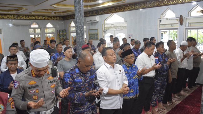 Wujud Empati, Polda Papua dan Jajaran Gelar Doa Bersama untuk Korban Bencana di Aceh dan Sumatera