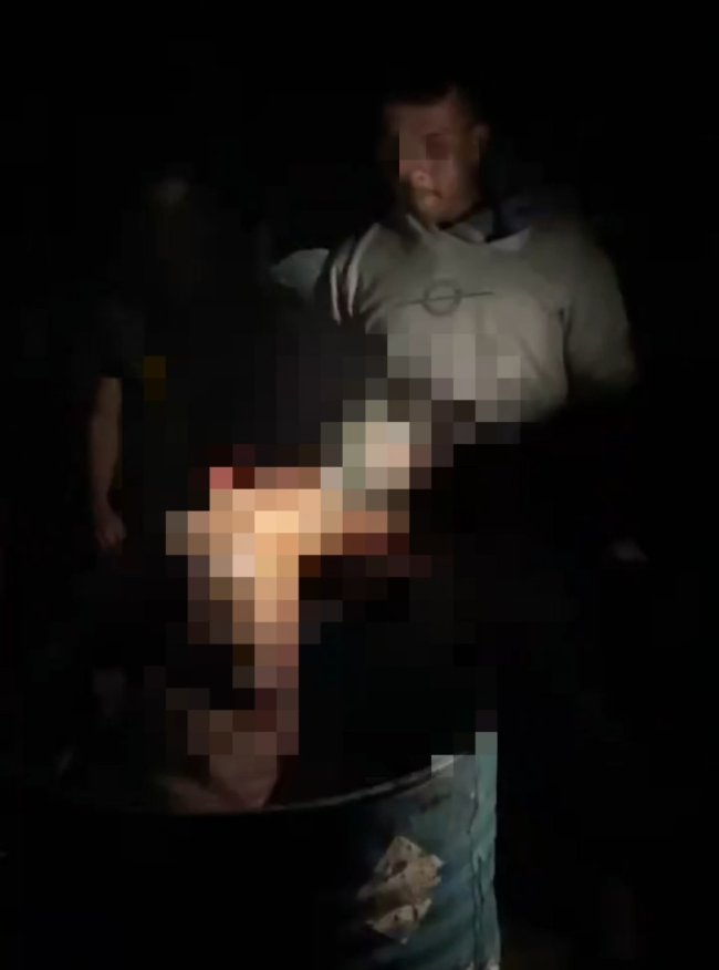 Video Penyiksaan Seorang Warga Dalam Drum Beredar