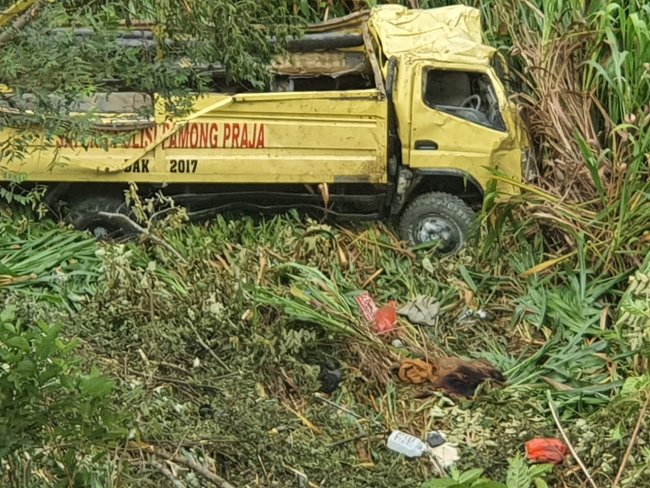 Mobil Satpol PP Terbalik dan Masuk Jurang di Puncak Jaya, 6 Orang Meninggal Dunia