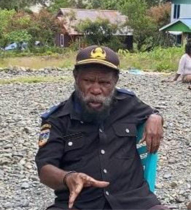 Mengedepankan Kepentingan Bersama, Ketua LMA Puncak Jaya: Jangan Mudah Terprovokasi Mengedepankan Kepentingan Bersama, Ketua LMA Puncak Jaya: Jangan Mudah Terprovokasi