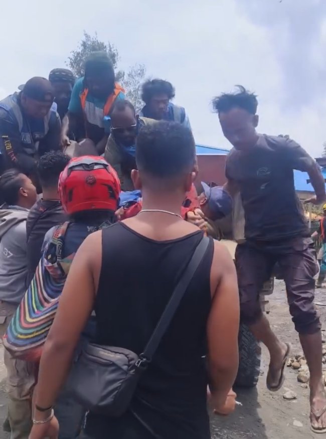 KKB Kembali Berulah di Intan Jaya, Seorang Pekerja Jalan Meninggal Dunia Ditembak KKB Kembali Berulah di Intan Jaya, Seorang Pekerja Jalan Meninggal Dunia Ditembak