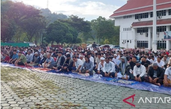 Umat Islam Kota Jayapura Laksanakan Shalat Idul Adha di Kantor Otonom