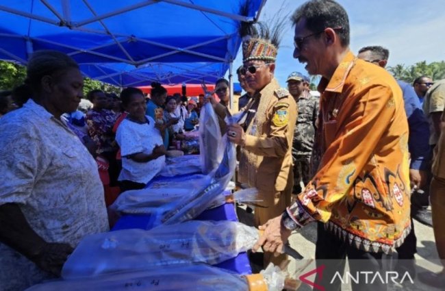 Gubernur Papua Minta Kepala Daerah Kreatif Bangun Ekonomi Wilayah