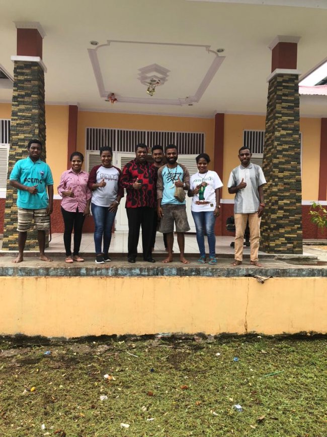 Bupati Mandacan Pantau Langsung Renovasi Asrama Acemo Manokwari di Jayapura