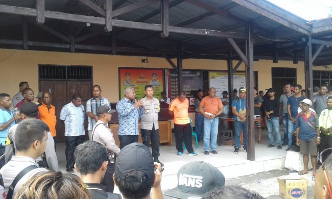 Tuntut Rp 200 Miliar, Jenazah Korban Penembakan Dibawa ke Polres Manokwari 